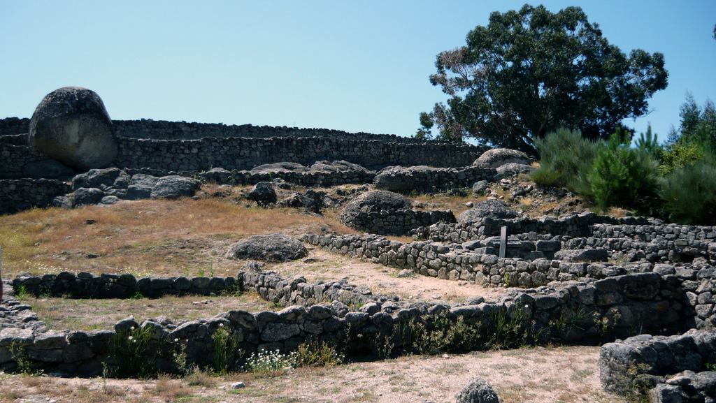 Castro de monte mozinho