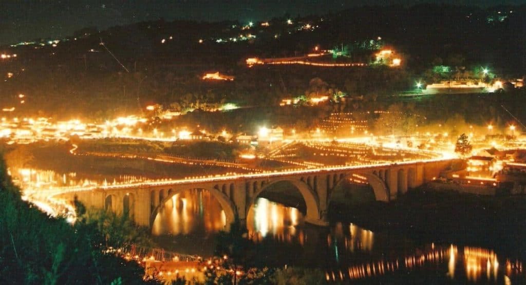 Endoenças de entre os rios