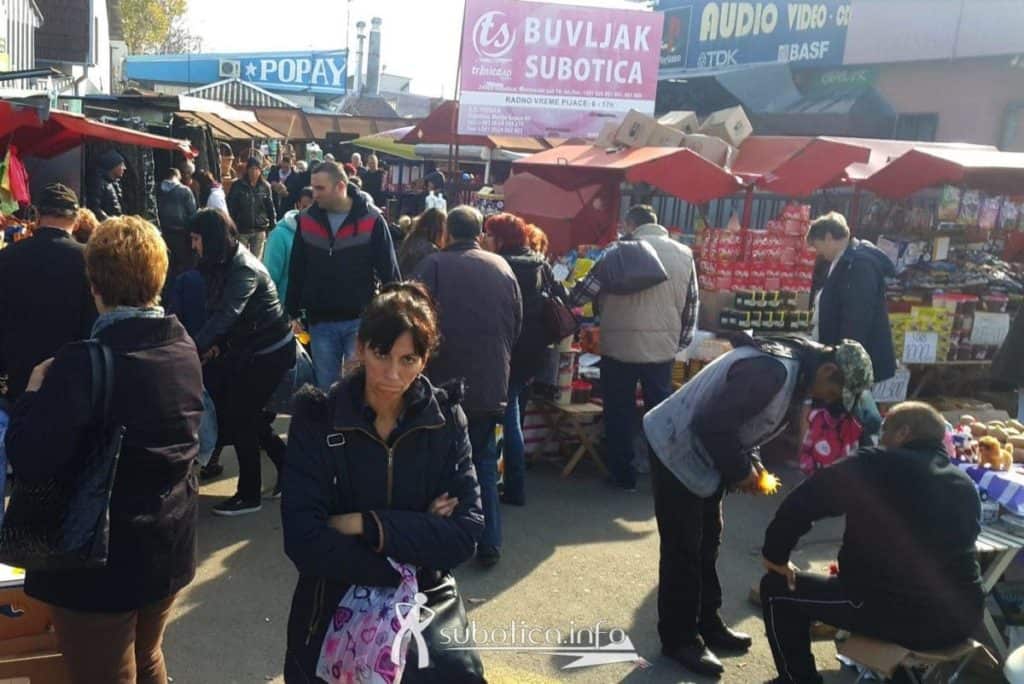 Блошиный рынок бувляк